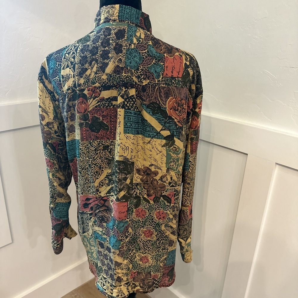 Express Vibrant Patterned Button Down Shirt - Picture 2 of 4